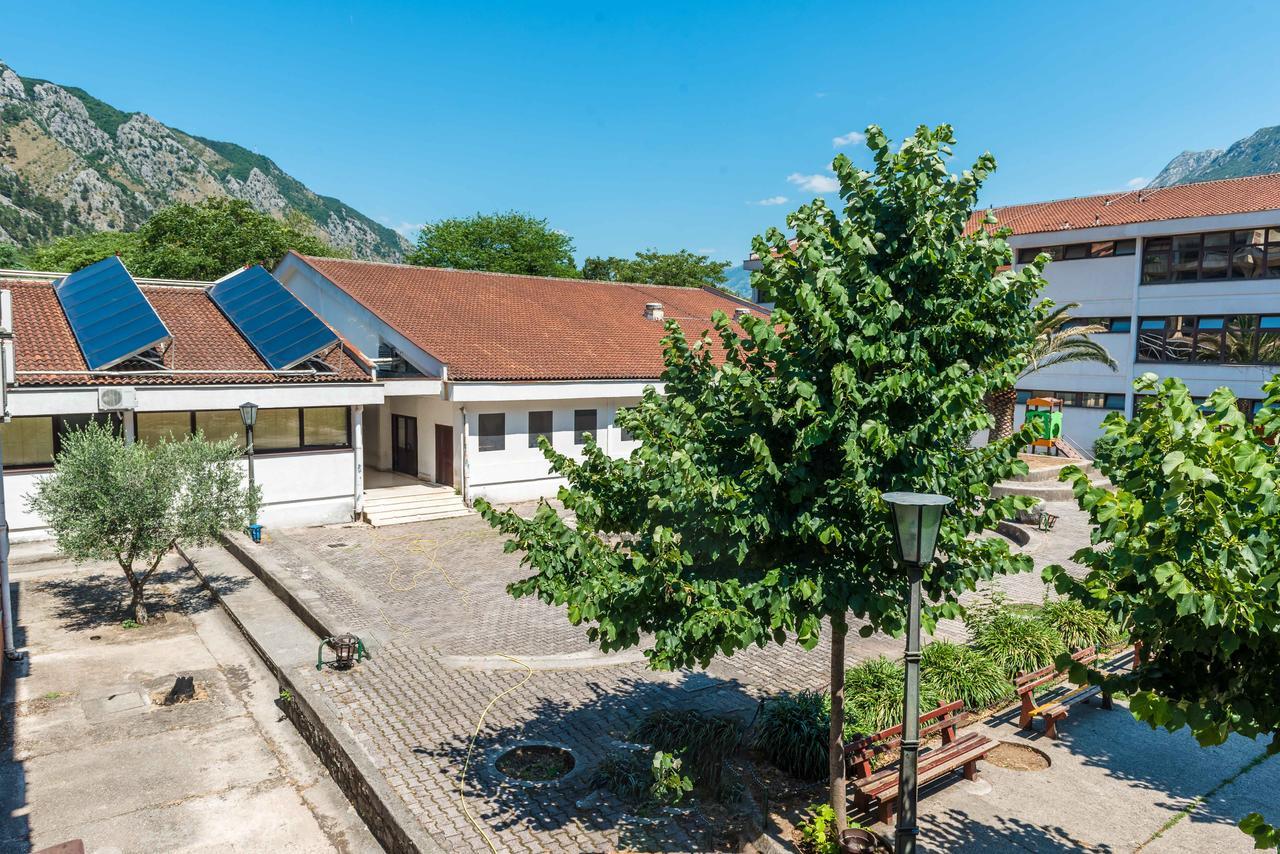 Guesthouse Lovcen Kotor Buitenkant foto